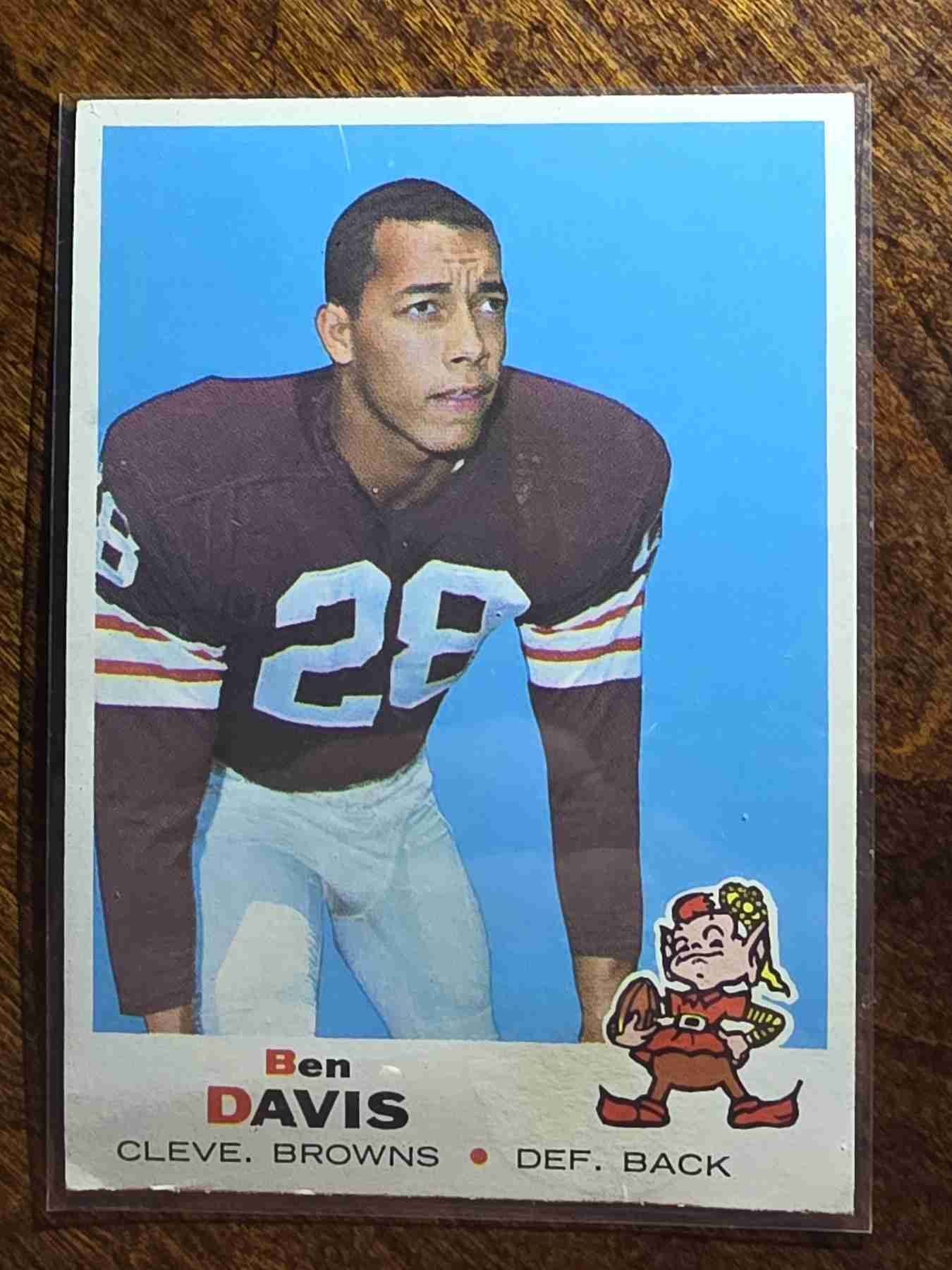 Ben Davis front thumbnail